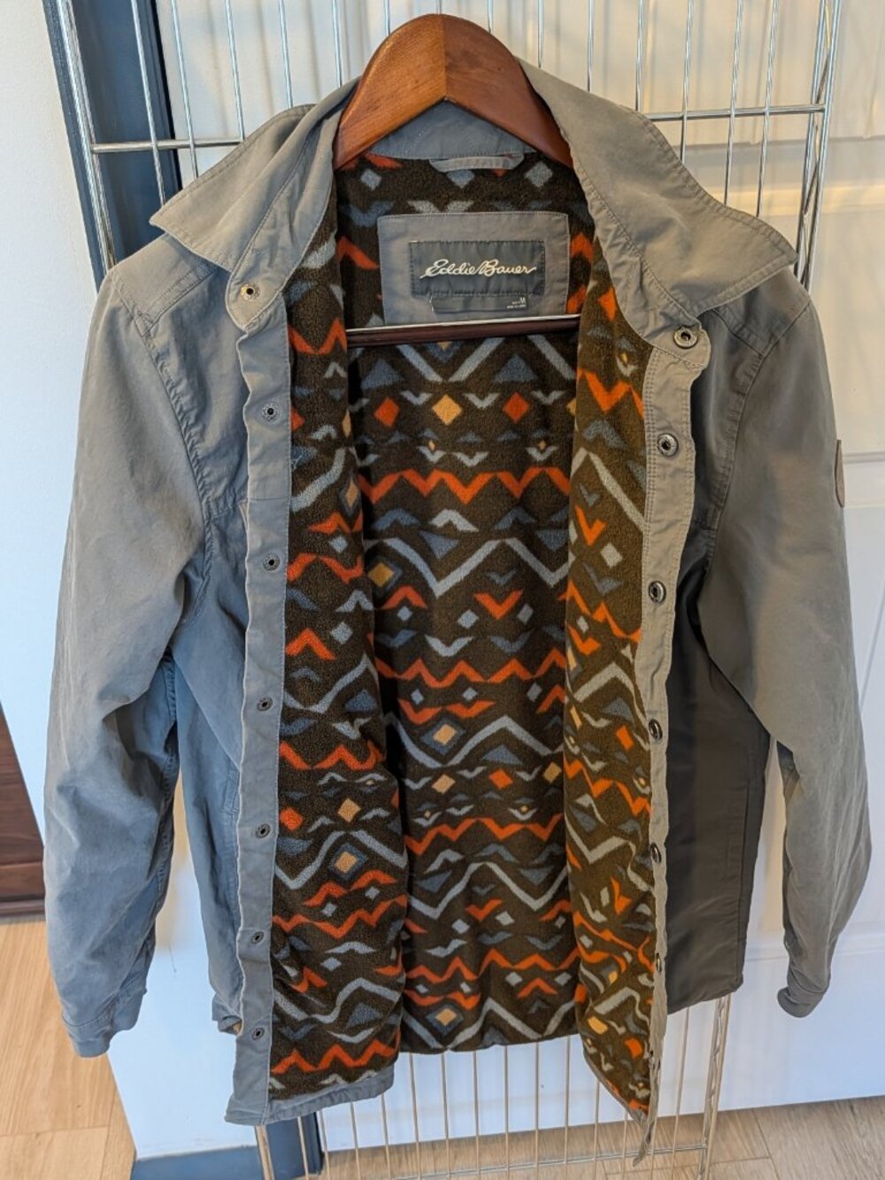 Men’s Eddie Bauer Fleece-Lined Utility Shirt Jacket – Size Medium